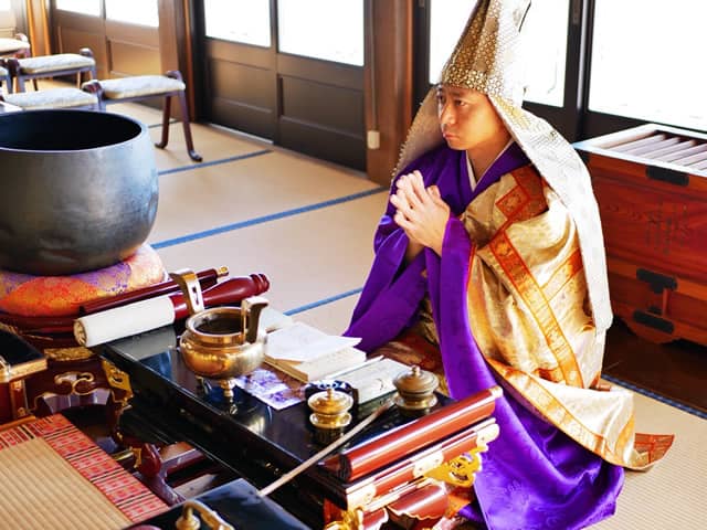 埼玉厄除け開運大師・交通安全祈願風景